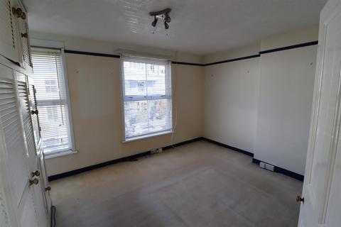 22 Broad Street, Truro, TR1 1JD