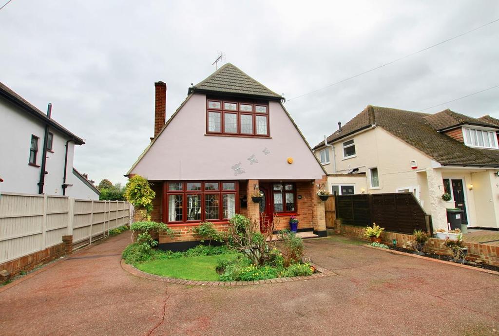 Shoebury Road, SouthendOnSea 3 bed detached house £600,000