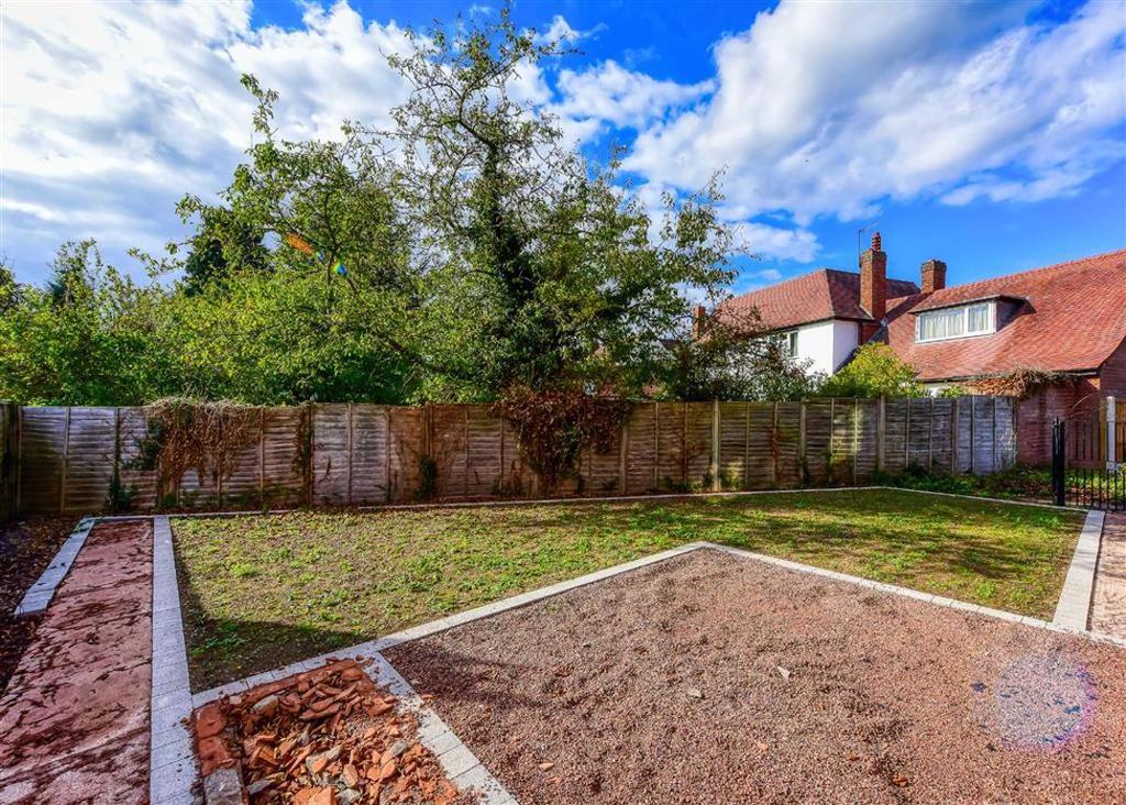 41, Mancroft Road, Tettenhall... 3 bed detached house £295,000
