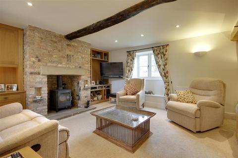 Eastgate House, 32 Eastgate, North Newbald, York, YO43 4SD