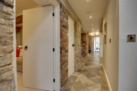 Eastgate House, 32 Eastgate, North Newbald, York, YO43 4SD