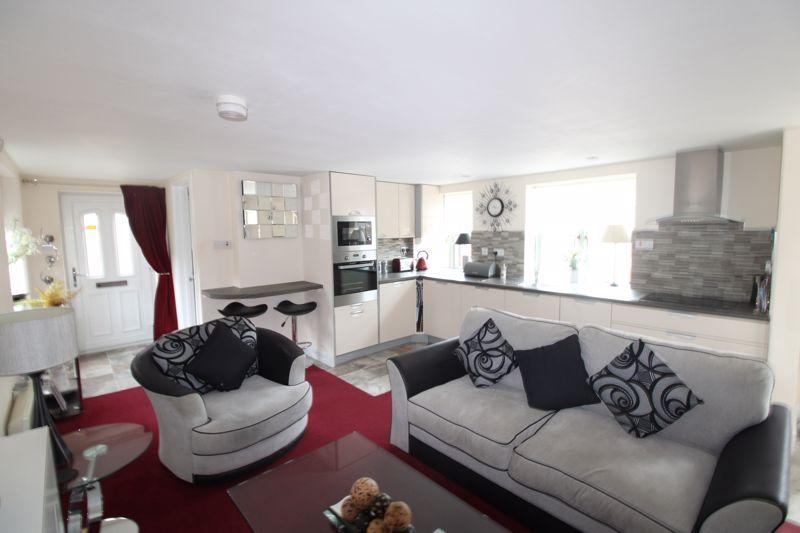 Lounge 2