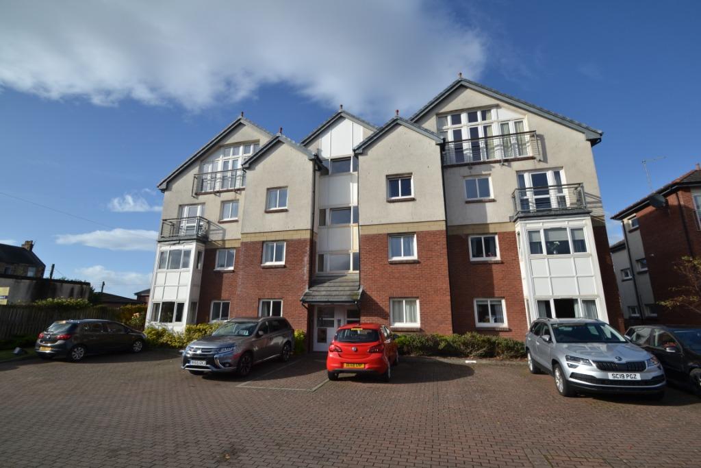 Portland Street, Troon, South Ayrshire, KA106QN 2 bed flat £595 pcm