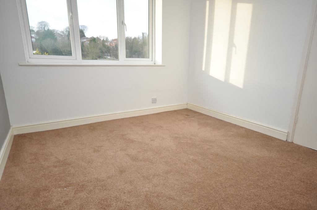 Merivale grove bed 3