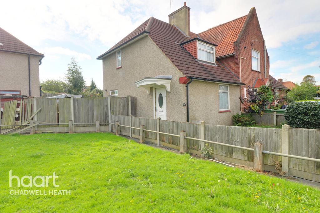 Winterbourne Road, DAGENHAM 2 bed end of terrace house £280,000