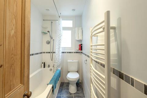 24 Rastell Avenue, London, SW2 4XP