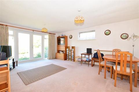 15 Alfriston Close, Bognor Regis, PO22 6QB