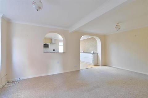 100 Hunt Road, Tonbridge, TN10 4BQ