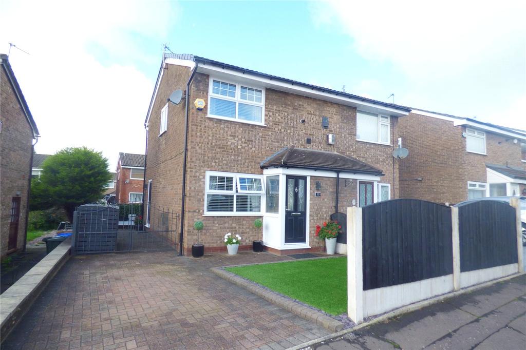 Willow Avenue, Middleton, Manchester, M24 2 bed semidetached house £