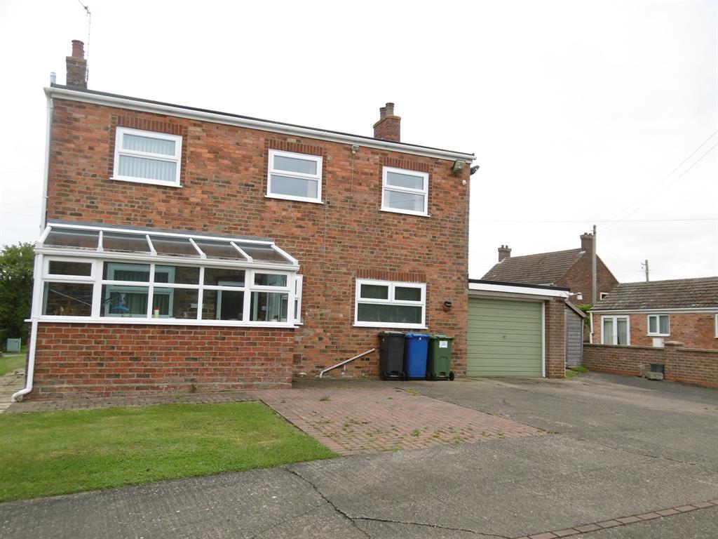 West View, Heapham, Gainsborough, DN21 5PT 3 bed detached house £225,000