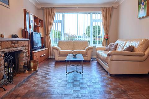51 Long Brandocks, Writtle, Chelmsford, CM1 3JL