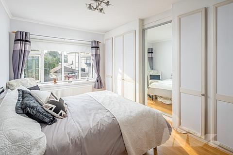 2 Anne Way, Ilford, IG6 2TT