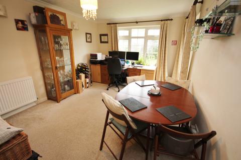 46 Burcot Gardens, Maidenhead, SL6 7UR