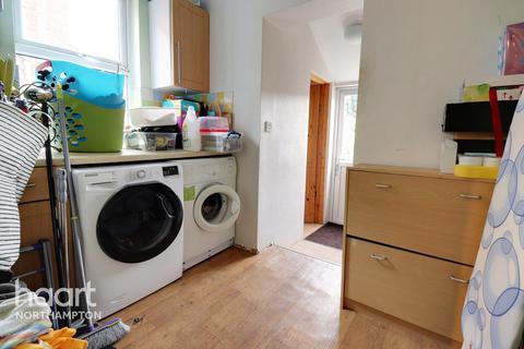 162 Adnitt Road, Northampton, NN1 4NL