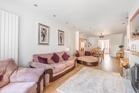 58 Anglesey Close, Ashford, TW15 2JQ