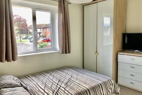 11 Barn Close, Corsham, SN13 9XB