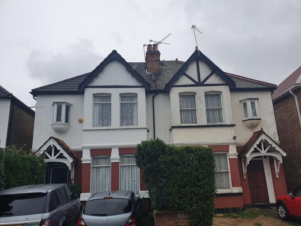 Scarle Road, Wembley, HA0 4 bed semidetached house £679,950