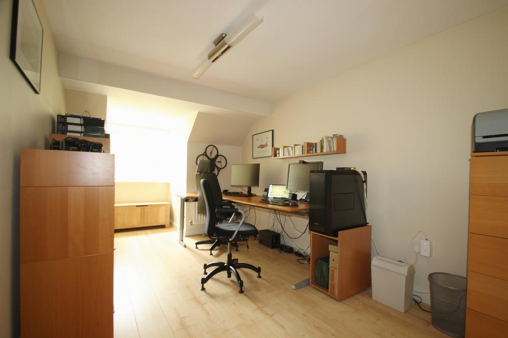 Photo 24