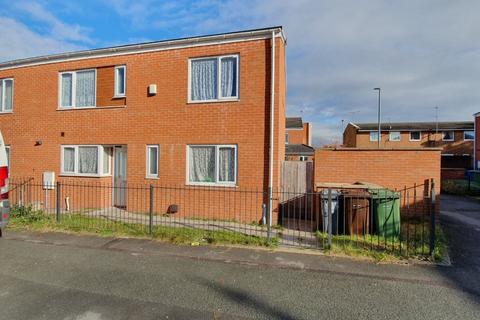 3 bedroom semi-detached house to rent, Bushmoor Walk, Manchester, M13