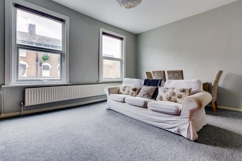 3 bedroom maisonette for sale, Cologne Road, Battersea, London