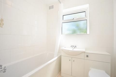 32 Blenheim Road, Sutton, SM1 2PX