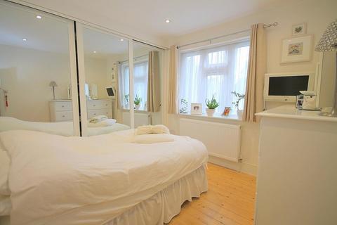 8 Sunbury Crescent, Feltham, TW13 4PF