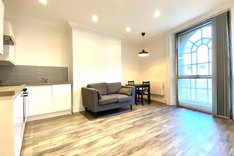1 bedroom apartment to rent, Queens Road, Reading, Berkshire, RG1