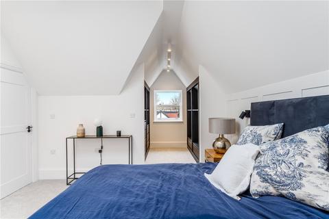 Flat 1, 35 West Lodge Avenue, London, W3 9SE