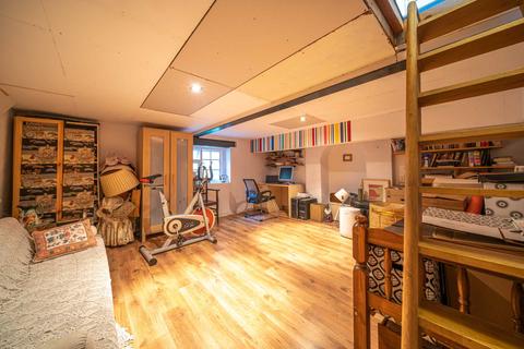 7 The Rise, Caversham, Reading, RG4 8NZ
