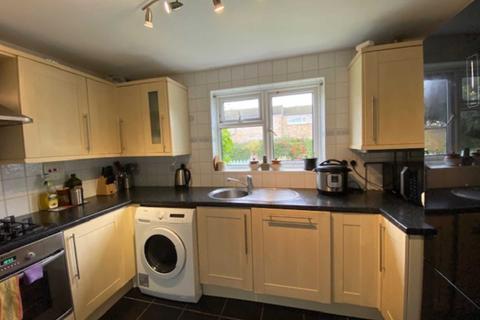 14 Beagle Close, Radlett, WD7 8PG