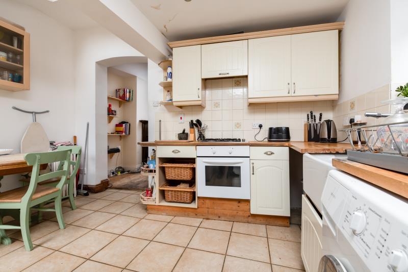 88 Islip Road, Oxford, OX2 7SW 4 bed semidetached house £2,000 pcm