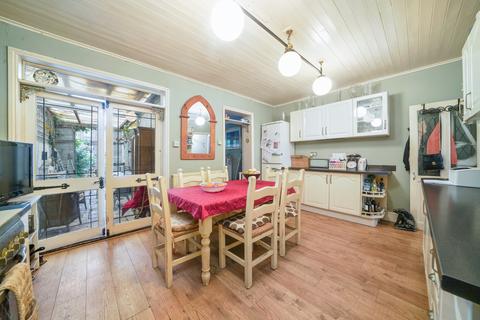 14 Nightingale Road, London, W7 1DG