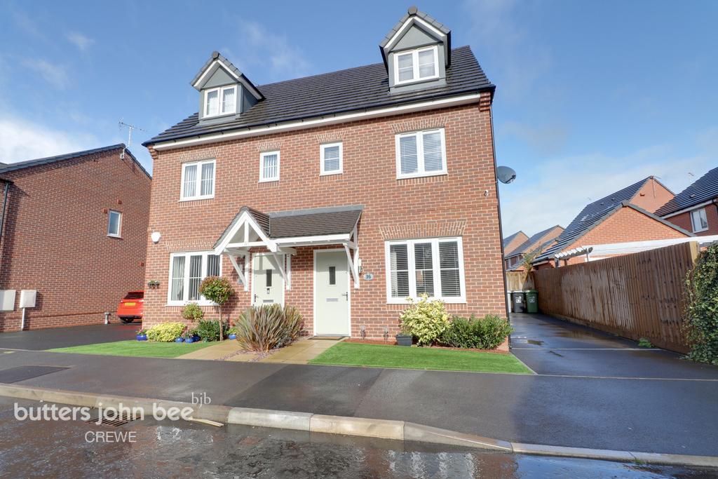 Philip Taylor Drive, Crewe 3 bed semidetached house £190,000