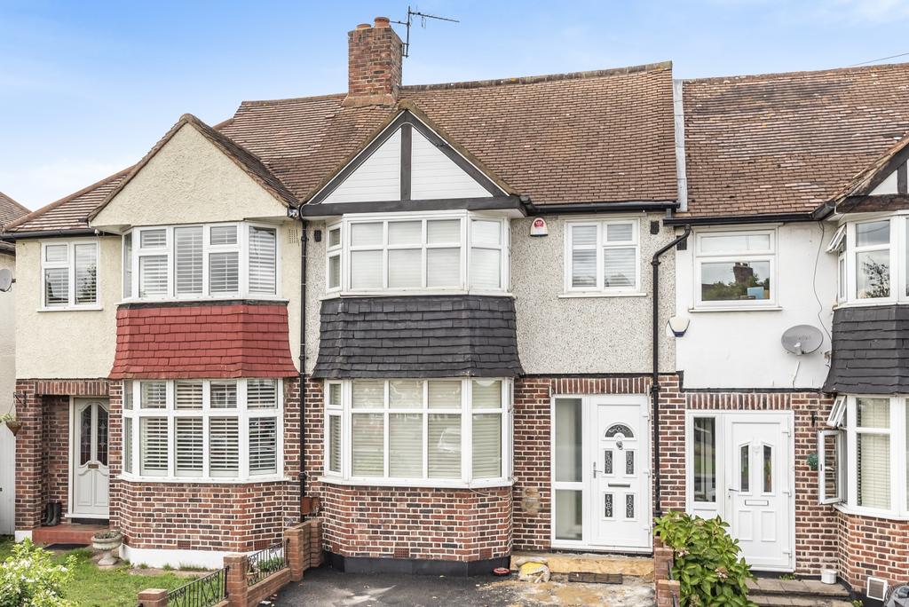 Jevington Way London SE12 4 bed terraced house £1,800 pcm (£415 pw)