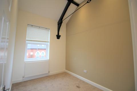 2 bedroom apartment to rent, Plimsoll Street, Kidderminster, DY11
