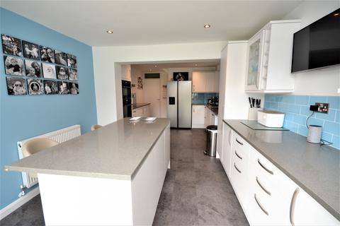 18 Glenside, Billericay, CM11 2LY