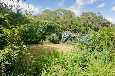 35 Ridgeway, Hurst Green, Etchingham, TN19 7PJ