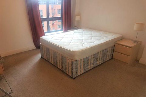 1 bedroom apartment to rent, Ellesmere Street, Manchester M15