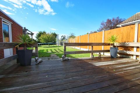 16 Cherry Tree Gardens, Ramsgate, CT12 6QS