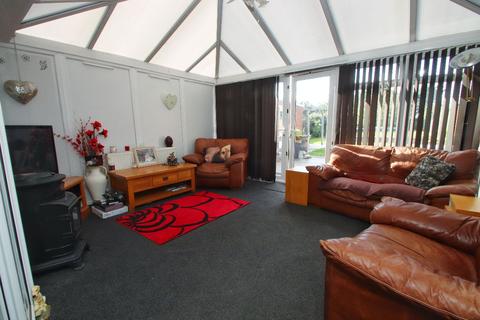 16 Cherry Tree Gardens, Ramsgate, CT12 6QS