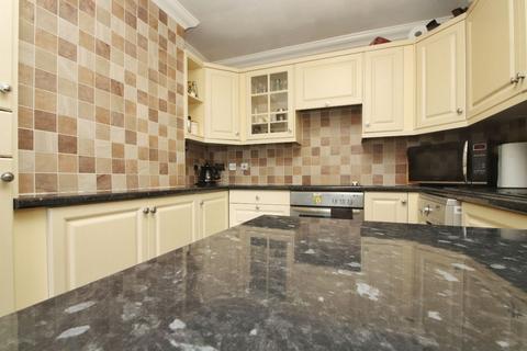 16 Cherry Tree Gardens, Ramsgate, CT12 6QS