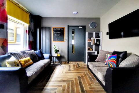 undefined, Room 5 (Red) 352 North Road, Cardiff