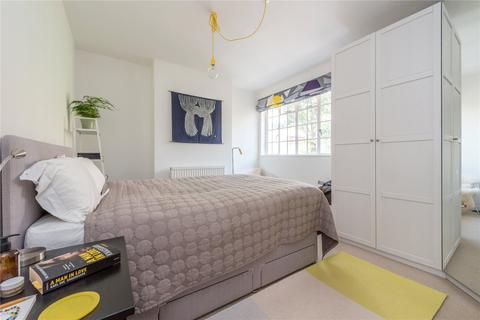 19 Wakeham Street, London, N1 3HP