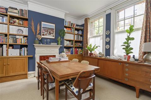 Flat 1, Highbury Court, 15a Highbury Crescent, London, N5 1RR