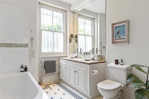 Flat 1, Highbury Court, 15a Highbury Crescent, London, N5 1RR