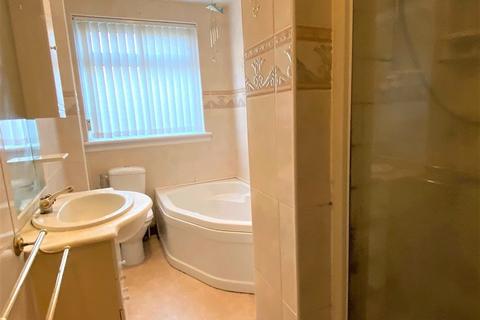 4 Burnside Place, Rosyth, Dunfermline, KY11 2NZ