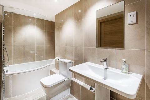 Flat 3, Chestnut Court Hoskins Road, Oxted, RH8 9FJ