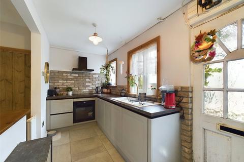 2 bedroom terraced house for sale, Spicers Lane, Stratton