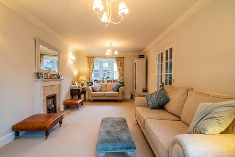7 Bromley Lane, Hyde Heath, Amersham, HP6 5SQ