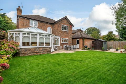7 Bromley Lane, Hyde Heath, Amersham, HP6 5SQ